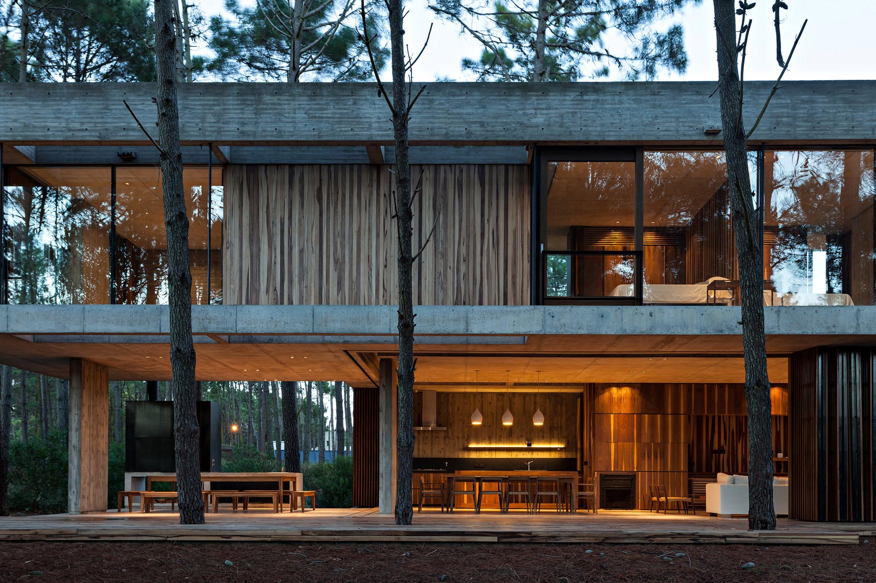 An Elegant Concrete and Glass House in the Forest of Pinamar, Argentina by ATV arquitectos (11)