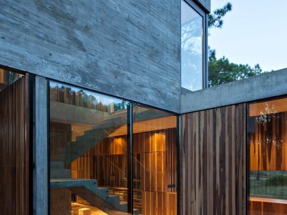 An Elegant Concrete and Glass House in the Forest of Pinamar, Argentina by ATV arquitectos (8)