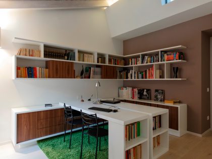 An Elegant Contemporary Attic Apartment with Green and White Interior in Bologna by MAMA (13)