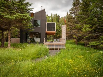 An Elegant Contemporary Family Retreat in Herbster, Wisconsin by Salmela Architect (1)