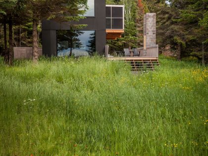 An Elegant Contemporary Family Retreat in Herbster, Wisconsin by Salmela Architect (2)