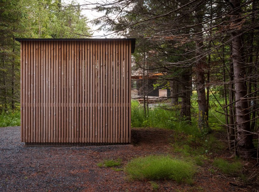 An Elegant Contemporary Family Retreat in Herbster, Wisconsin by Salmela Architect (8)