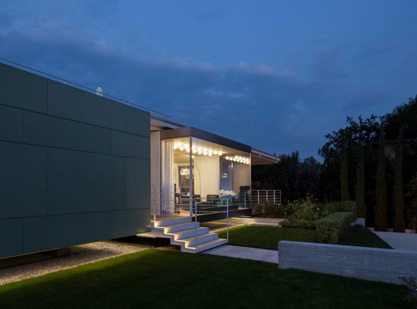 An Elegant Contemporary Home for a Couple with Three Children in Treviso by Zaetta Studio (30)