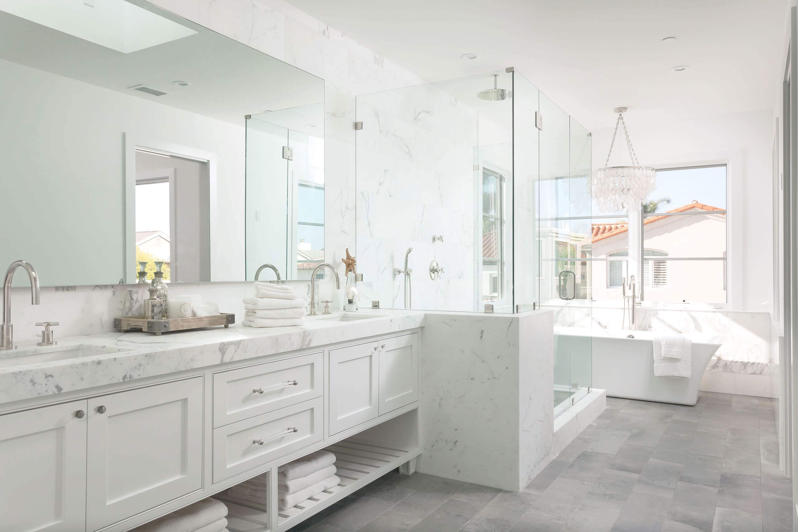 An Elegant Contemporary Home with Casual and Sophisticated Twist in California by Blackband Design (15)