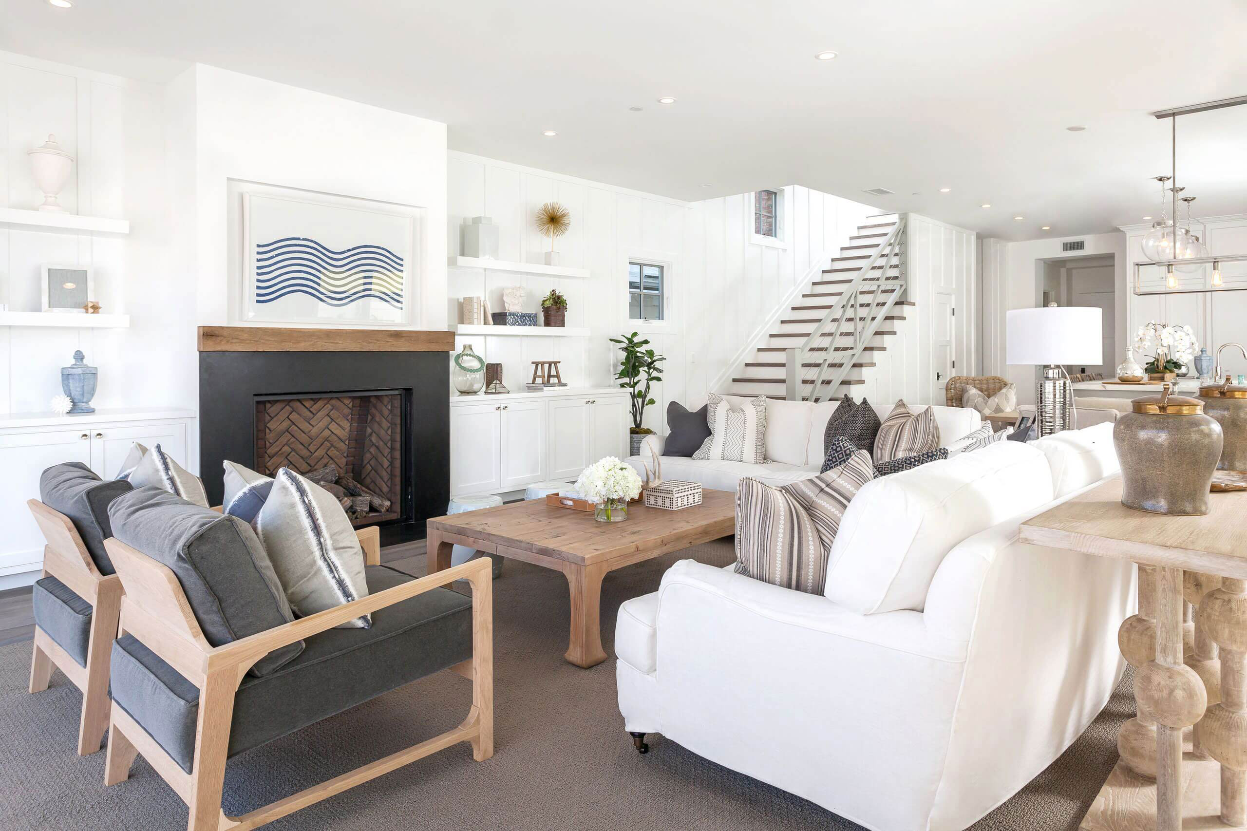An Elegant Contemporary Home with Casual and Sophisticated Twist in California by Blackband Design (9)