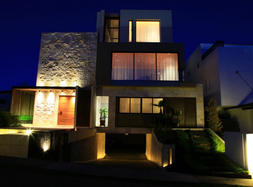 An Elegant Contemporary Home with Light and Welcoming Atmosphere in Mexico City by Código Z (10)