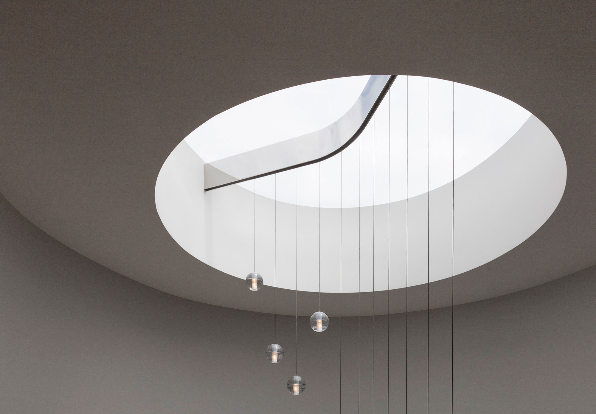 An Elegant Contemporary Home with Spiral Staircase and Classic Furniture in Sydney by CO-AP (15)