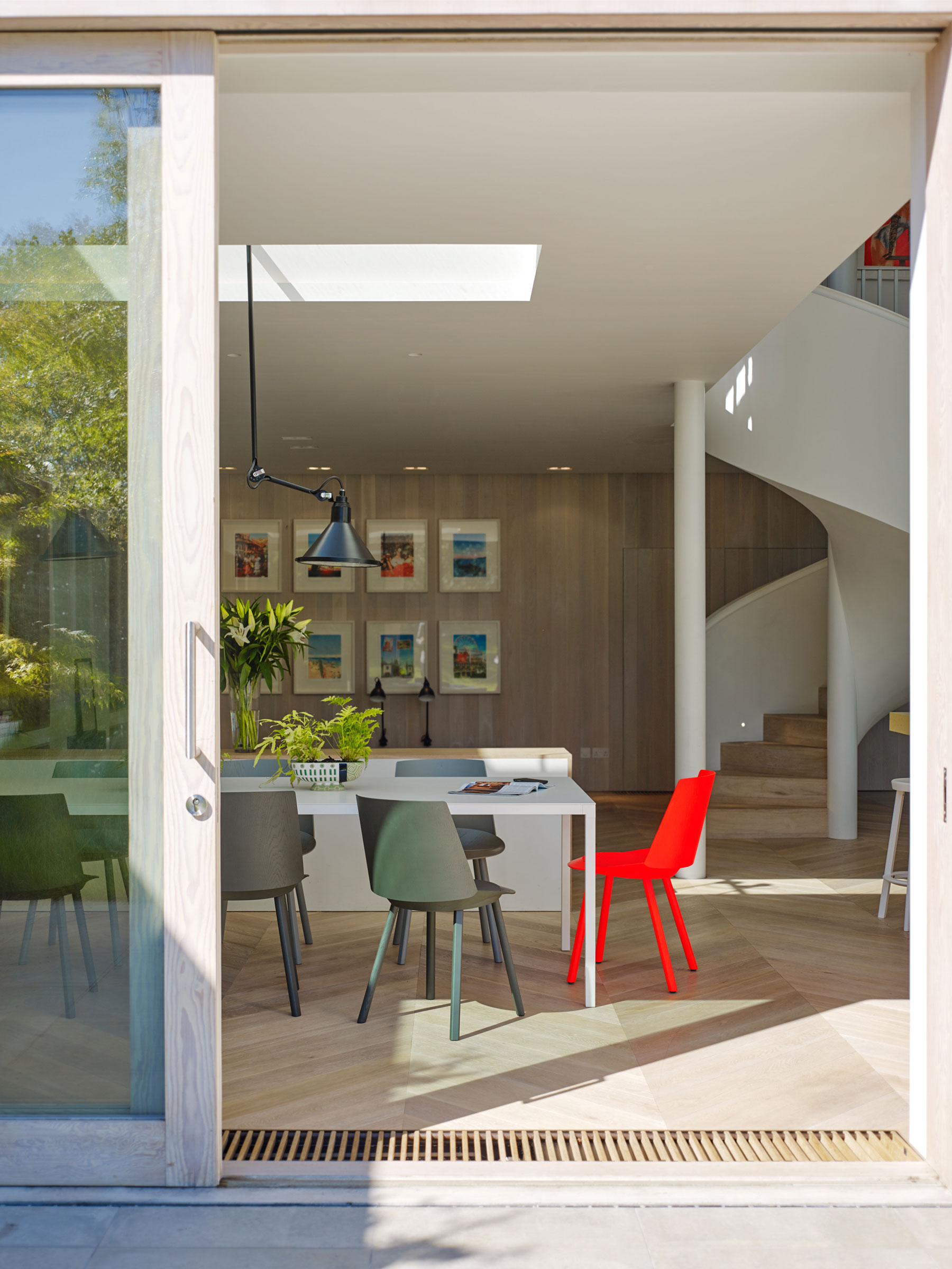 An Elegant Contemporary Home with Striking Edwardian Style in London by Andy Martin Architecture (14)