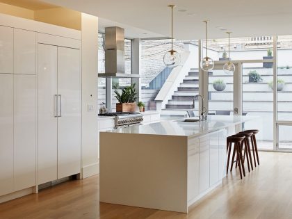 An Elegant Contemporary Home with Vertical Structure in Chicago by Hufft Projects (12)