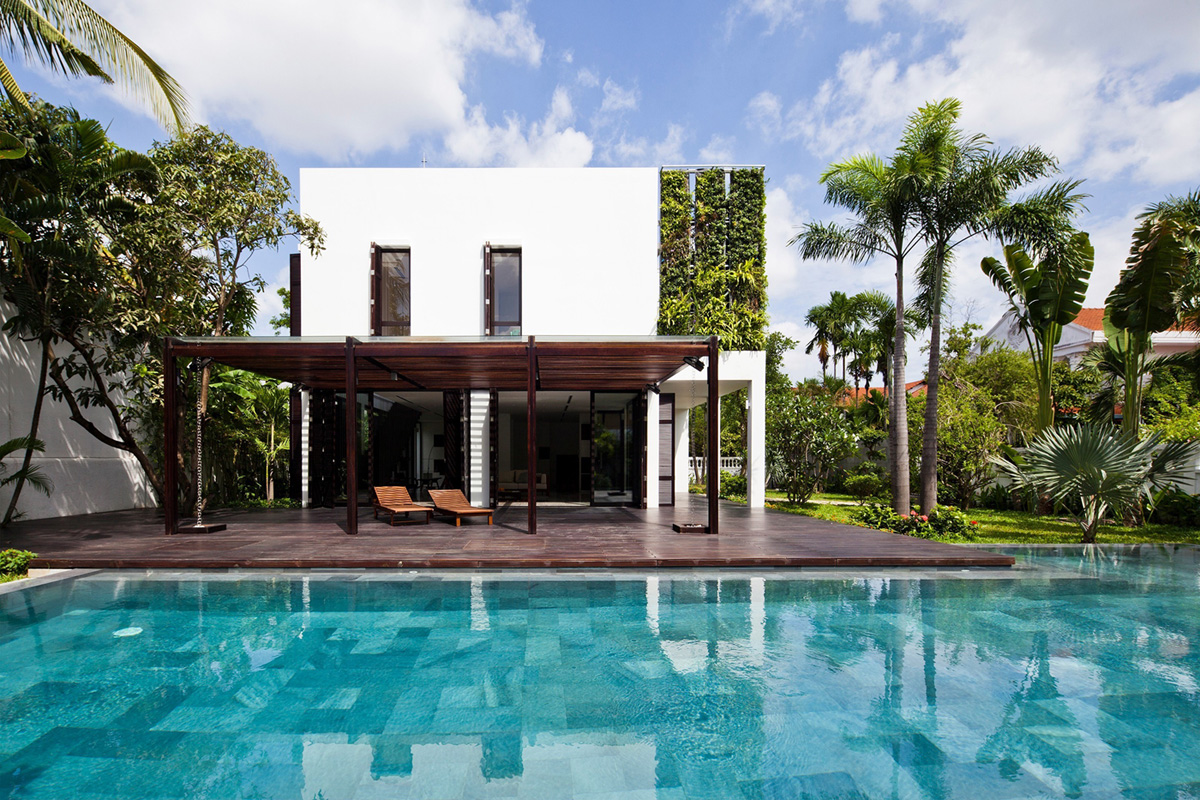An Elegant Contemporary House with Clean Lines and Open Spaces in Thao Dien by MM ++ Architects (1)