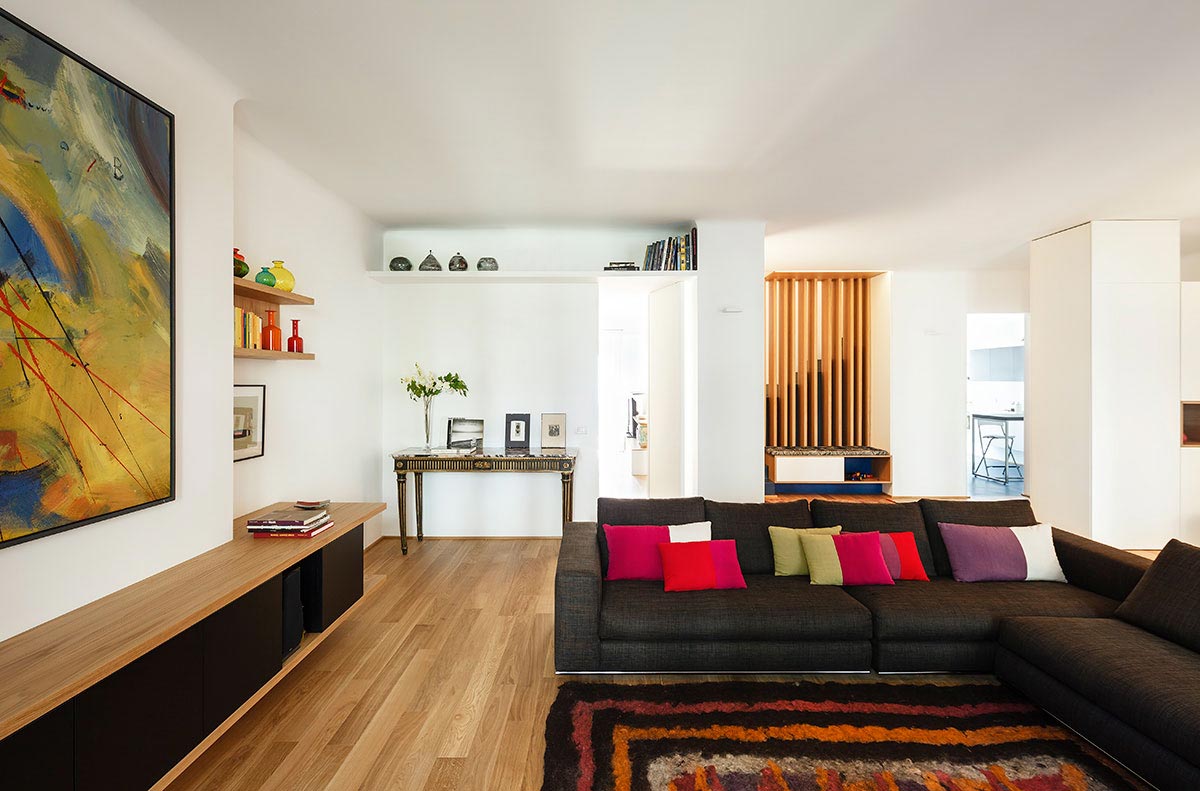 An Elegant Duplex Apartment with Beautiful Interiors in Milan by ACABADOMATE (1)
