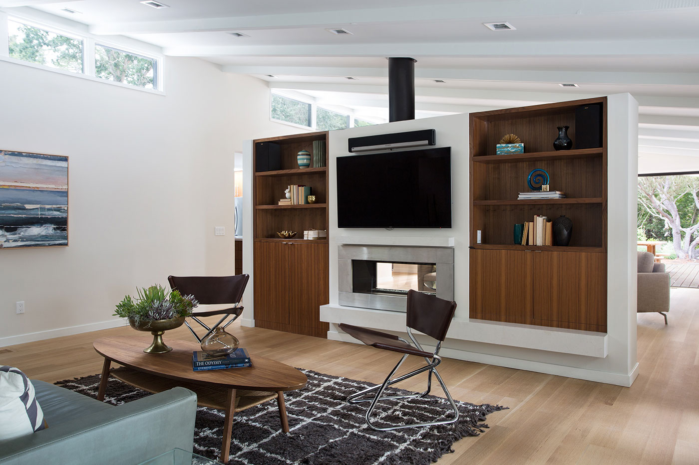 An Elegant Mid-Century Modern House for a Family of Five in Lafayette, California by Klopf Architecture (10)