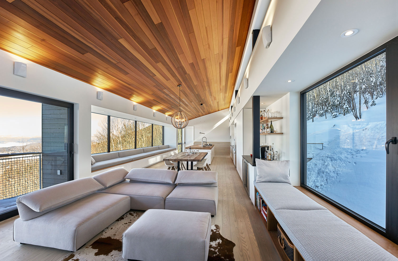 An Elegant Modern Ski Chalet Surrounded by the Forest of Lac Archambault by Robitaille Curtis (4)