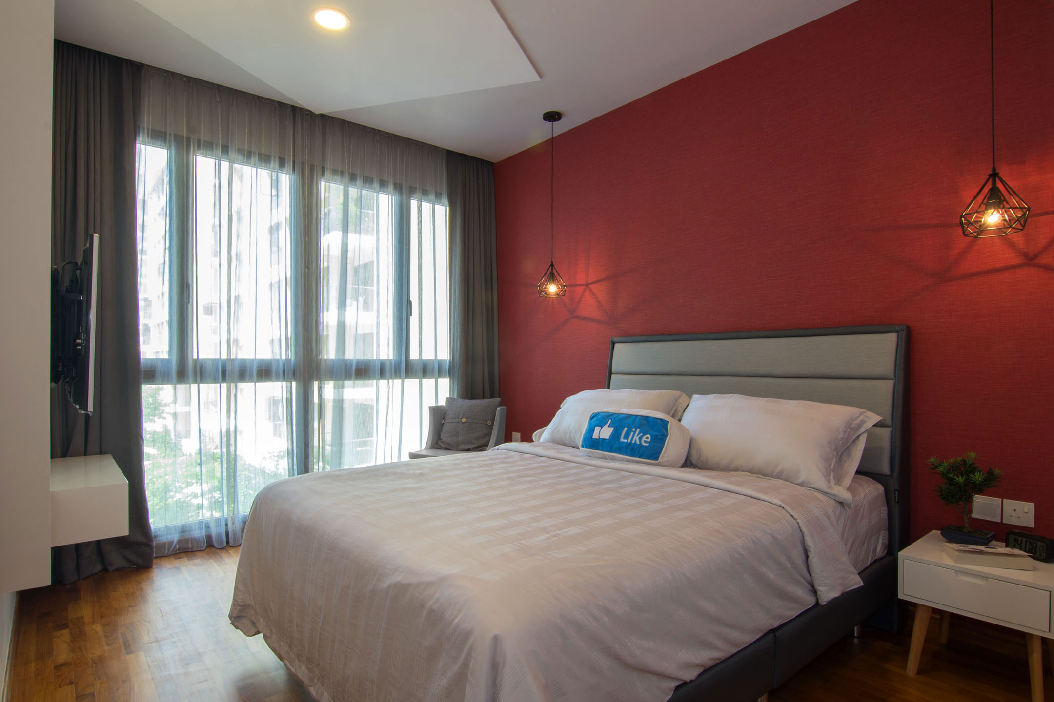 An Elegant Monochromatic Apartment with Light and Airy Interiors in Parc Vera Condo, Singapore by KNQ Associates (11)
