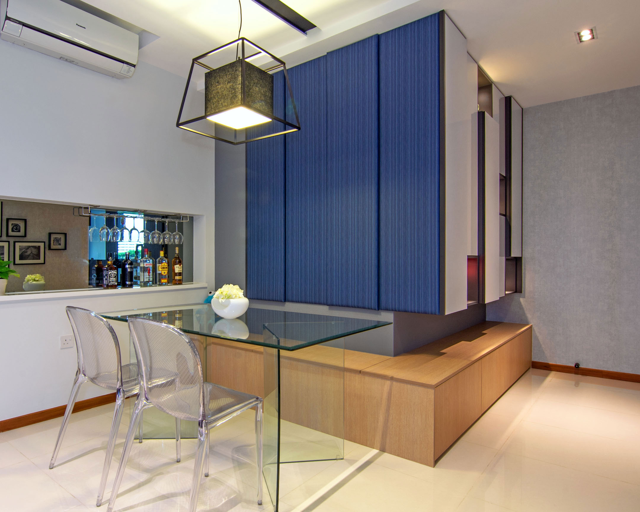 An Elegant Monochromatic Apartment with Light and Airy Interiors in Parc Vera Condo, Singapore by KNQ Associates (7)