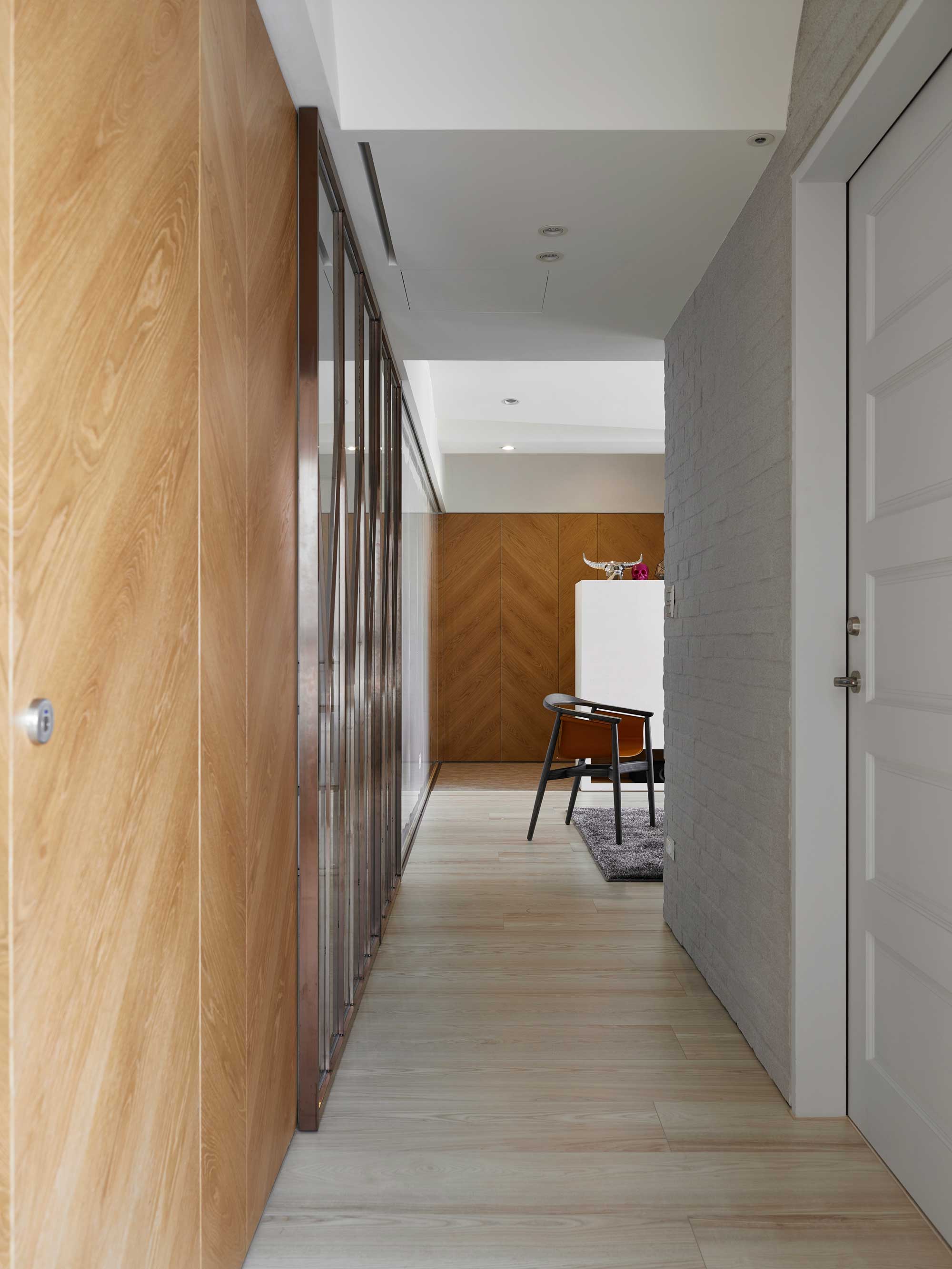 An Elegant and Fascinating Contemporary Home for a Three-Person in New Taipei City by KC Design Studio (7)