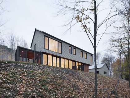 An Elegant and Luminous Contemporary Home in Quebec City by Lechasseur architectes (1)