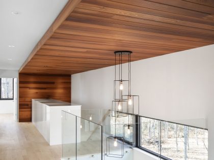 An Elegant and Luminous Contemporary Home in Quebec City by Lechasseur architectes (10)