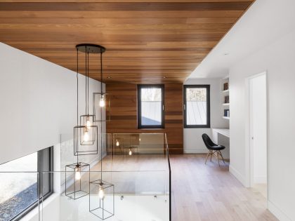 An Elegant and Luminous Contemporary Home in Quebec City by Lechasseur architectes (11)