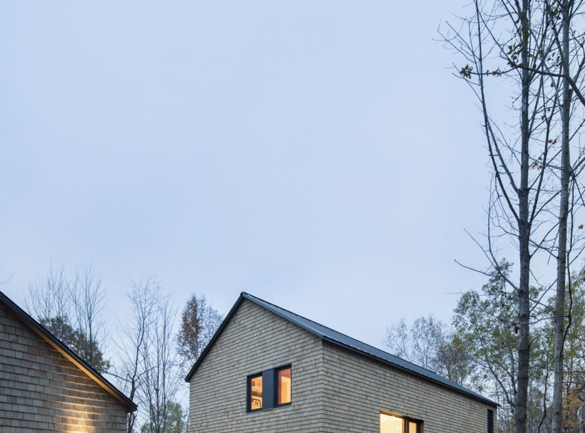 An Elegant and Luminous Contemporary Home in Quebec City by Lechasseur architectes (13)