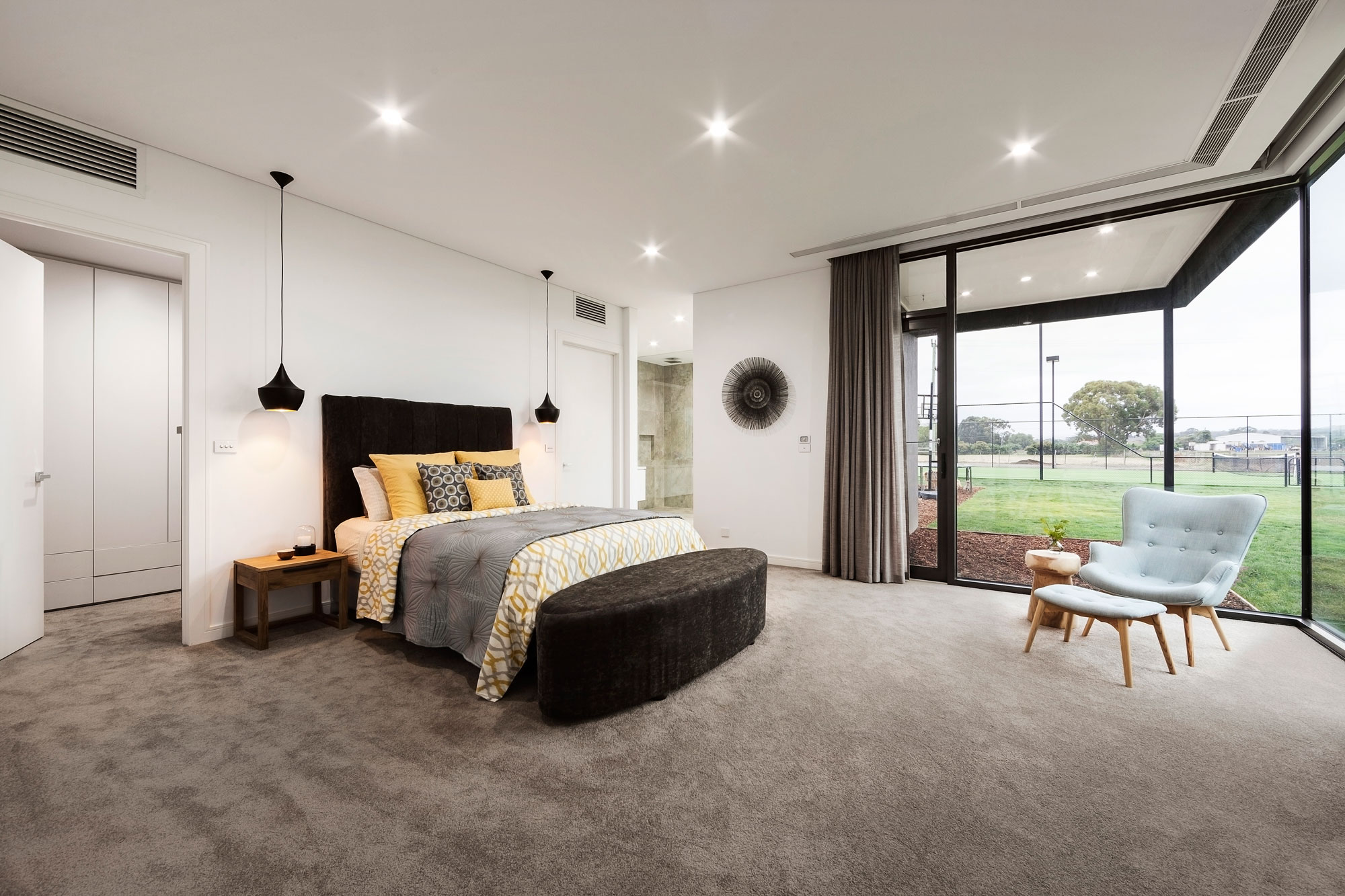 An Elegant and Luxurious Contemporary Home with Striking Look and Feel in Lerderderg by LSA Architects (7)