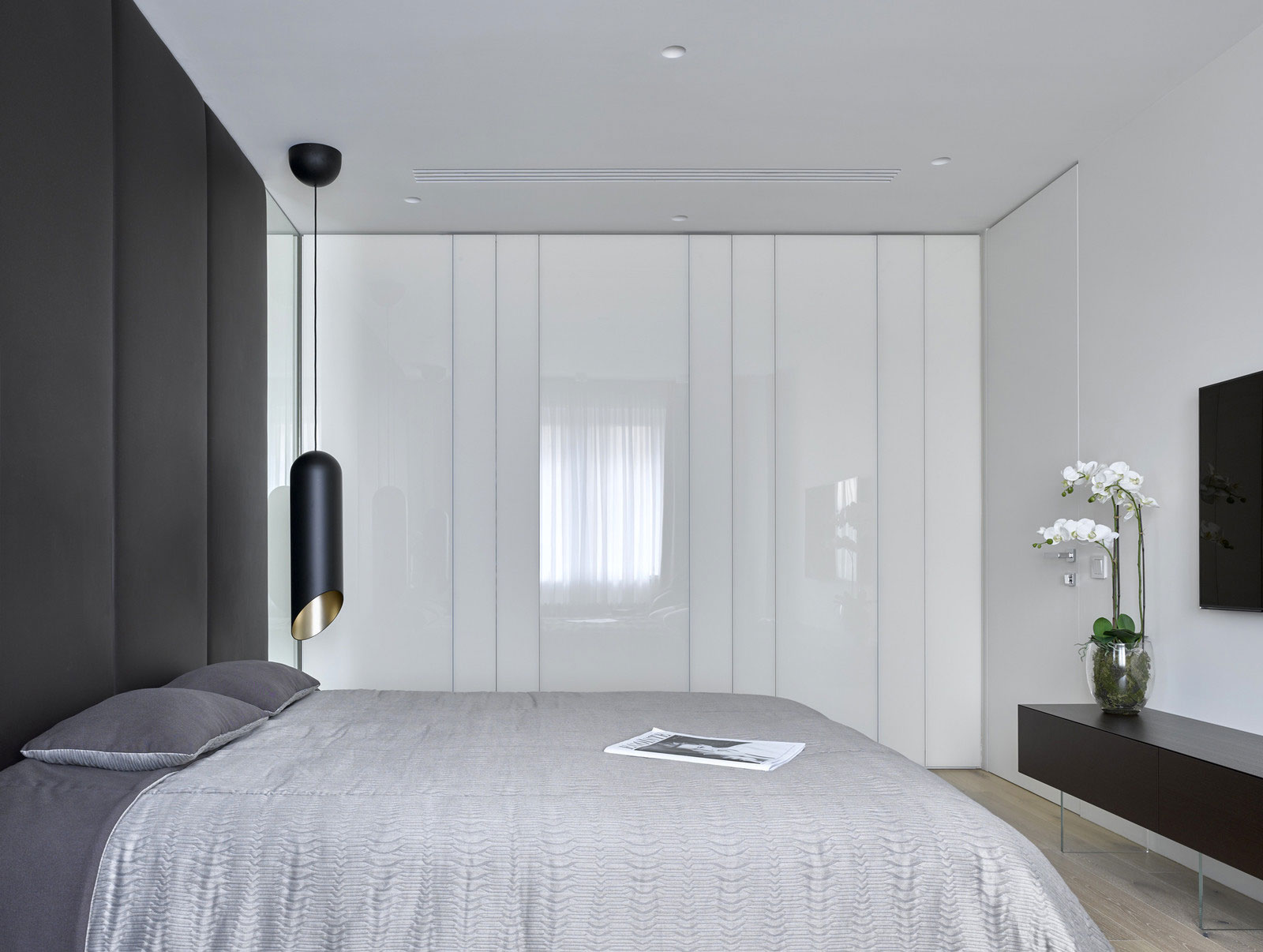 An Elegant and Sophisticated Modern Home for a Pianist in Moscow by Alexandra Fedorova (20)