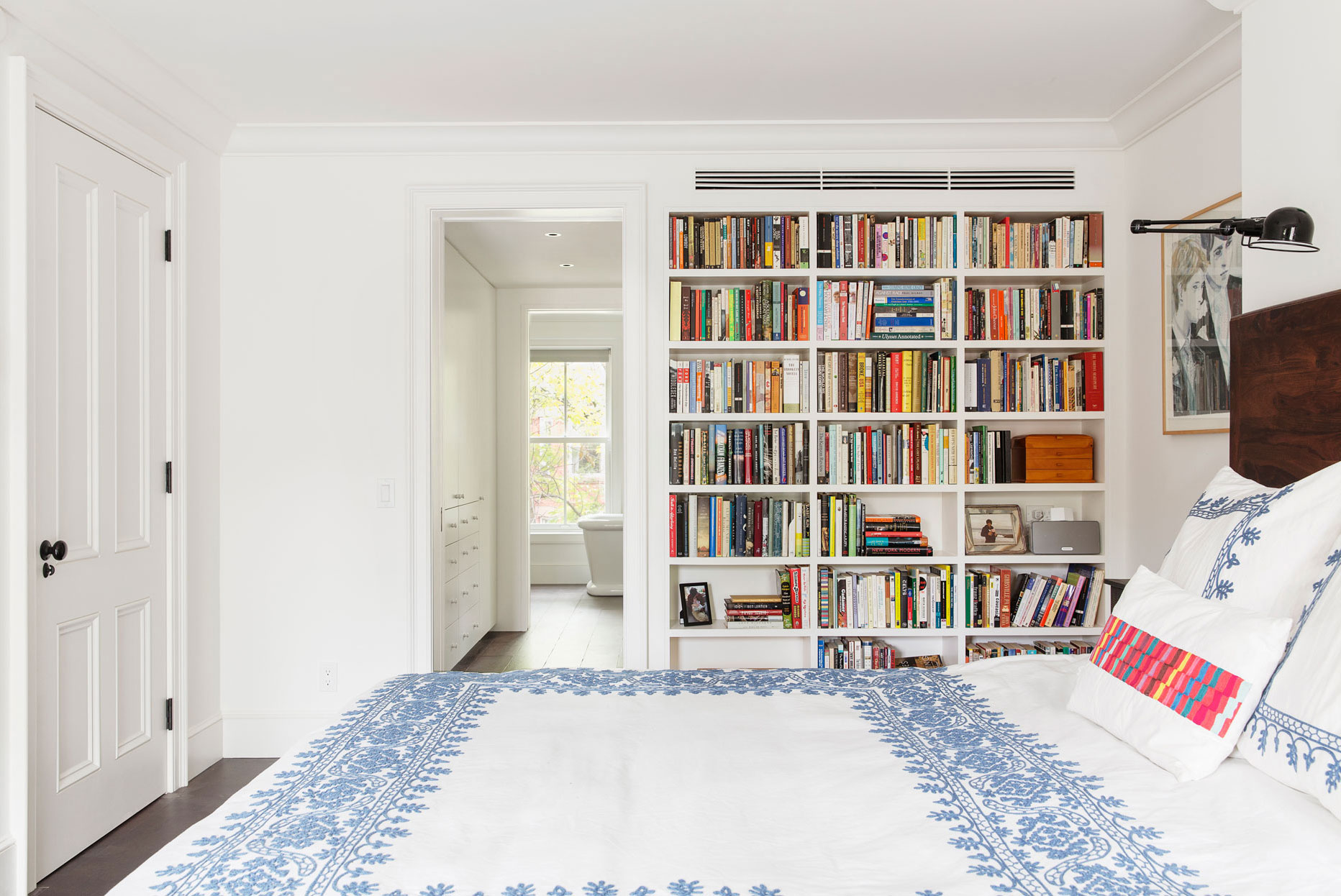 An Elegant and Spacious Contemporary Home in Fort Greene, New York City by Ensemble Architecture (16)