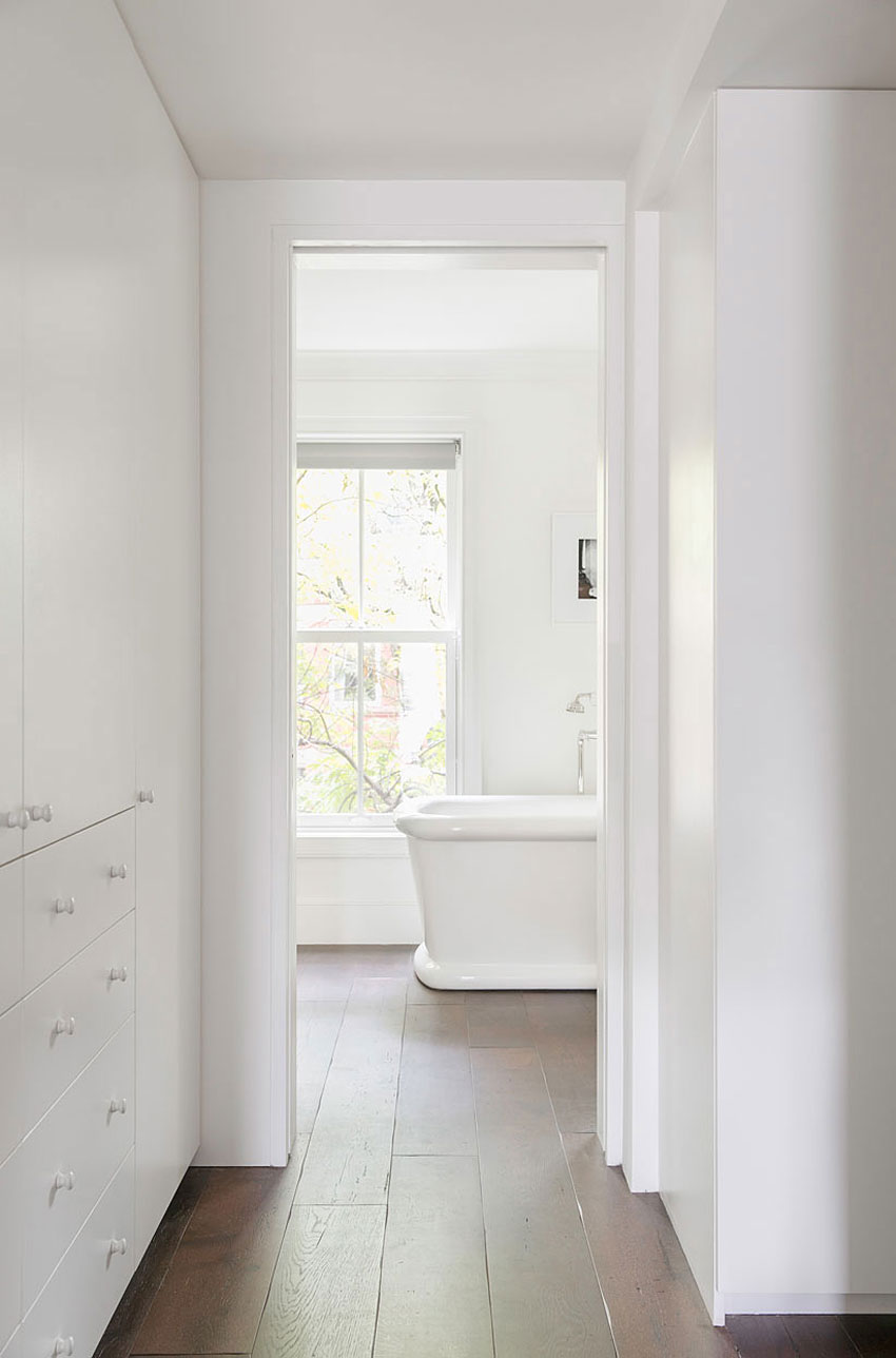 An Elegant and Spacious Contemporary Home in Fort Greene, New York City by Ensemble Architecture (18)