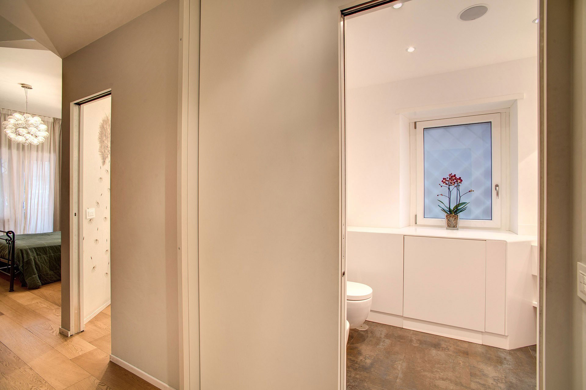 An Elegant and Trendy Contemporary Apartment in Rome by MOB ARCHITECTS (23)