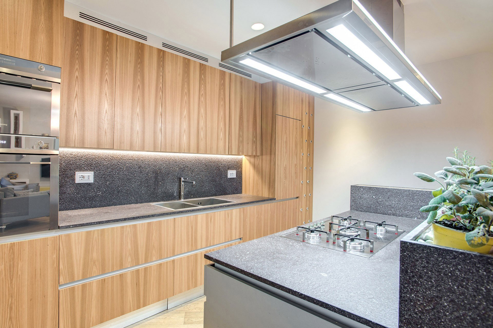 An Elegant and Trendy Contemporary Apartment in Rome by MOB ARCHITECTS (8)