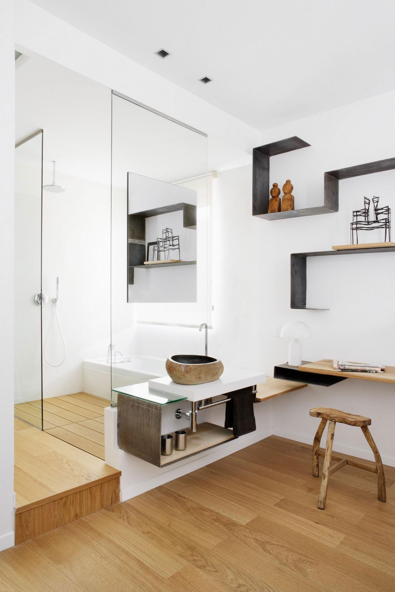 An Elegant and Warm Penthouse with Open Spaces and Functional Interior in Rosales by ÁBATON (10)