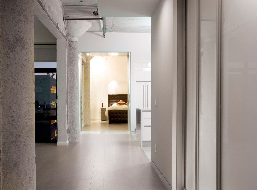 An Elegant and Whimsical Family Loft with Concrete Walls in Los Angeles by CHA:COL (10)