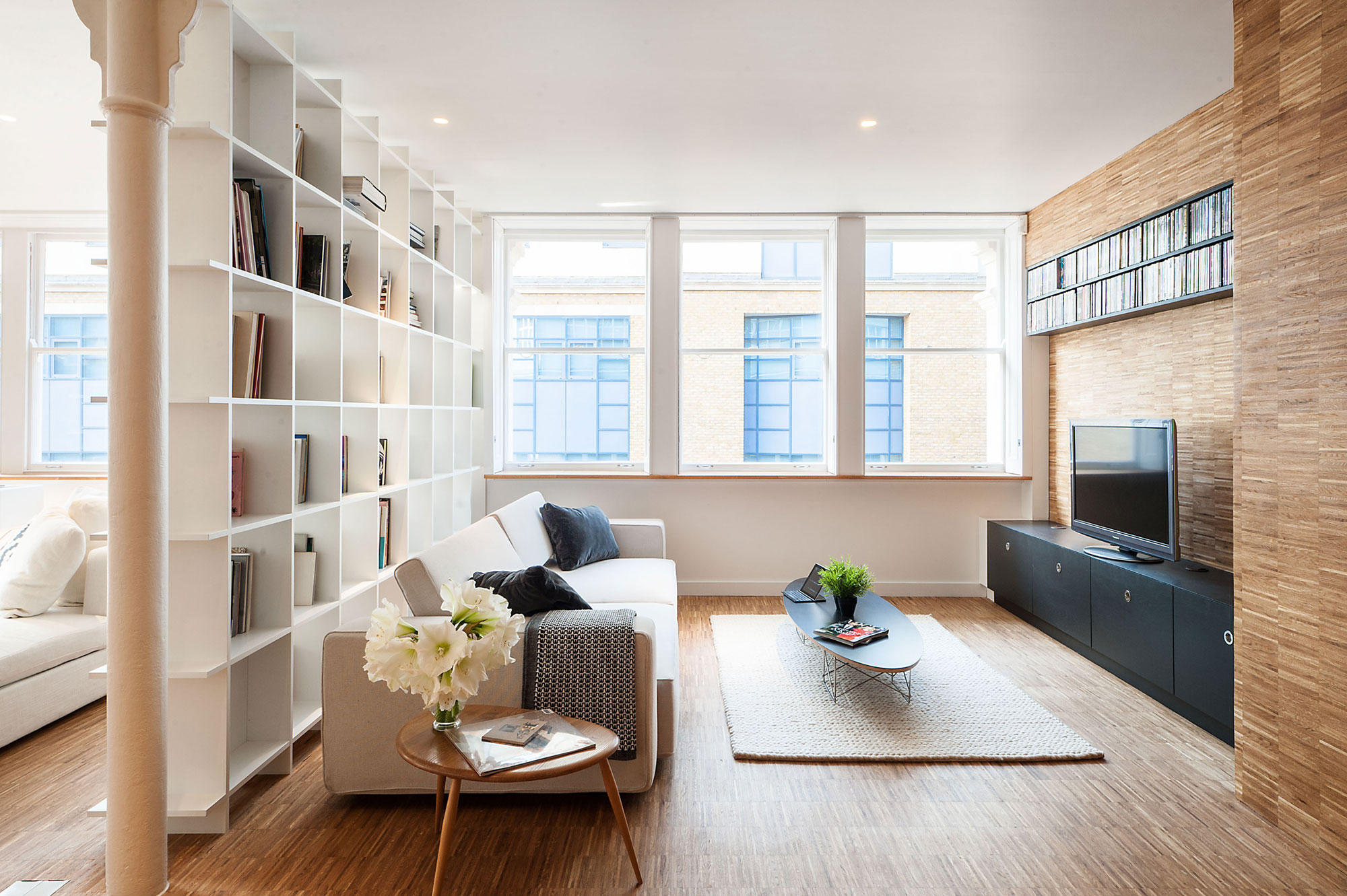 An Industrial Warehouse Converted into a Spacious Contemporary Penthouse in London by SIRS (4)