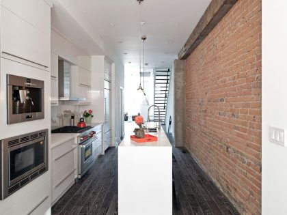 An Old Historic House Turned Into a Bright and Airy Modern Home in Toronto by rzlbd (3)