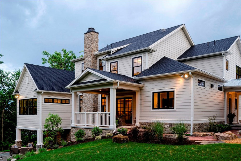 A Beautiful Contemporary Home Showcases Warm and Inviting Style in Pennsylvania by Farinelli Construction (1)