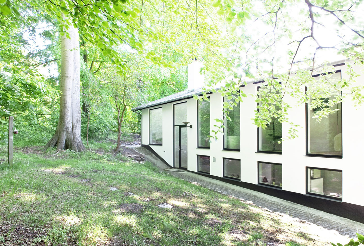 A Beautiful Contemporary Home on a Sloping Forest Lot in Copenhagen, Denmark by NORM Architects (2)