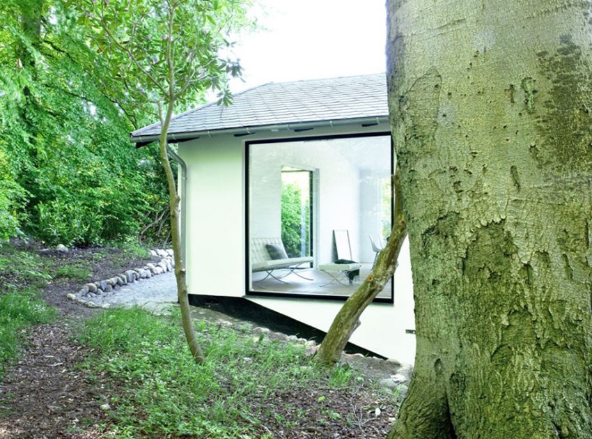 A Beautiful Contemporary Home on a Sloping Forest Lot in Copenhagen, Denmark by NORM Architects (4)