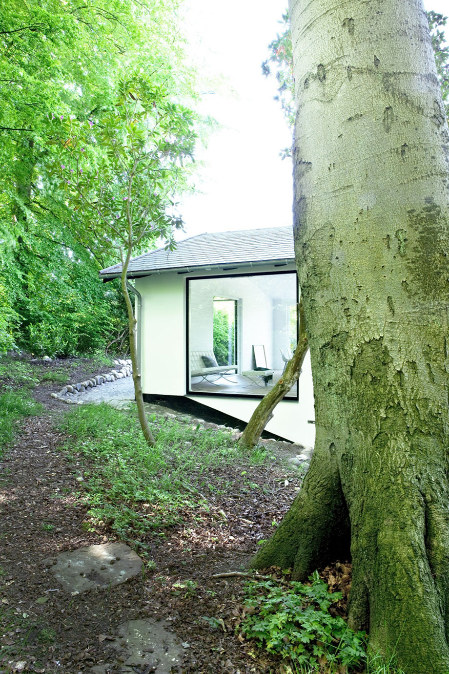 A Beautiful Contemporary Home on a Sloping Forest Lot in Copenhagen, Denmark by NORM Architects (4)