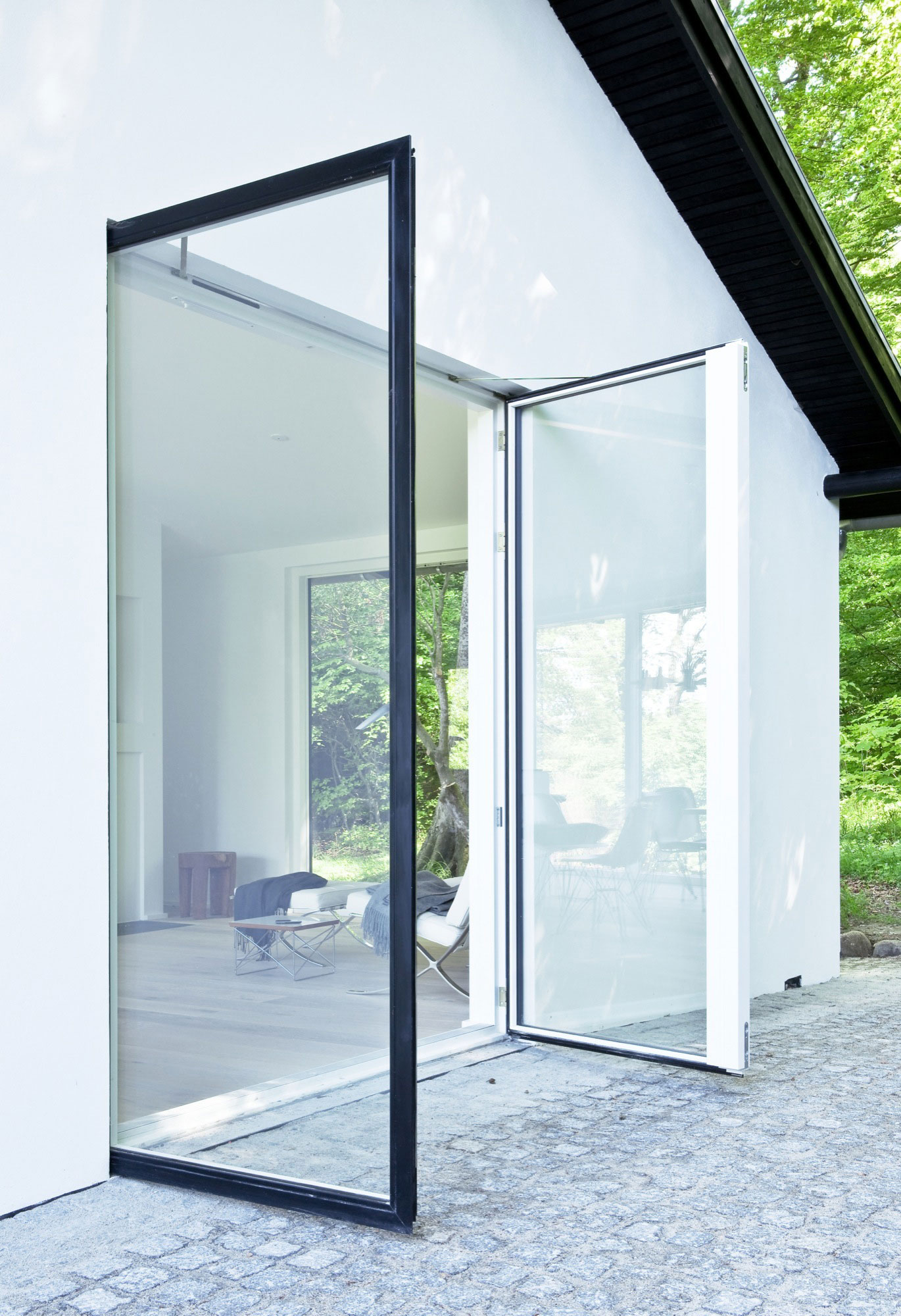 A Beautiful Contemporary Home on a Sloping Forest Lot in Copenhagen, Denmark by NORM Architects (9)