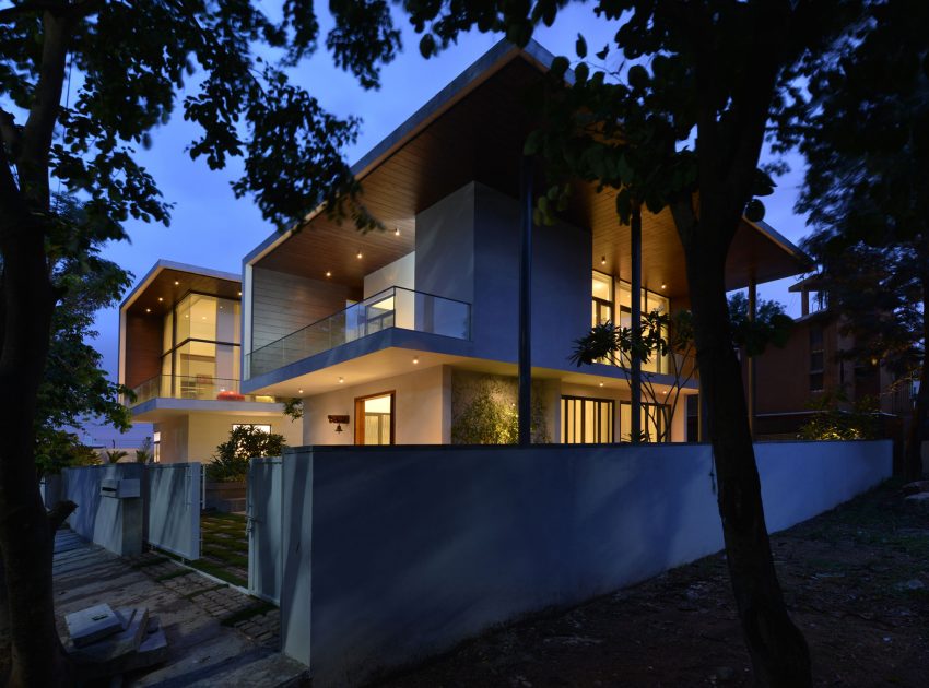 A Beautiful Contemporary House with Simplicity and Elegance in Bangalore, India by Abin Design Studio (27)