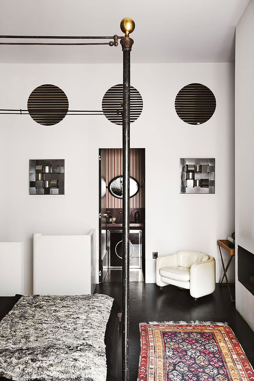 A Beautiful and Eclectic Apartment Full of Contrasts in Madrid, Spain by Lorenzo Castillo (10)