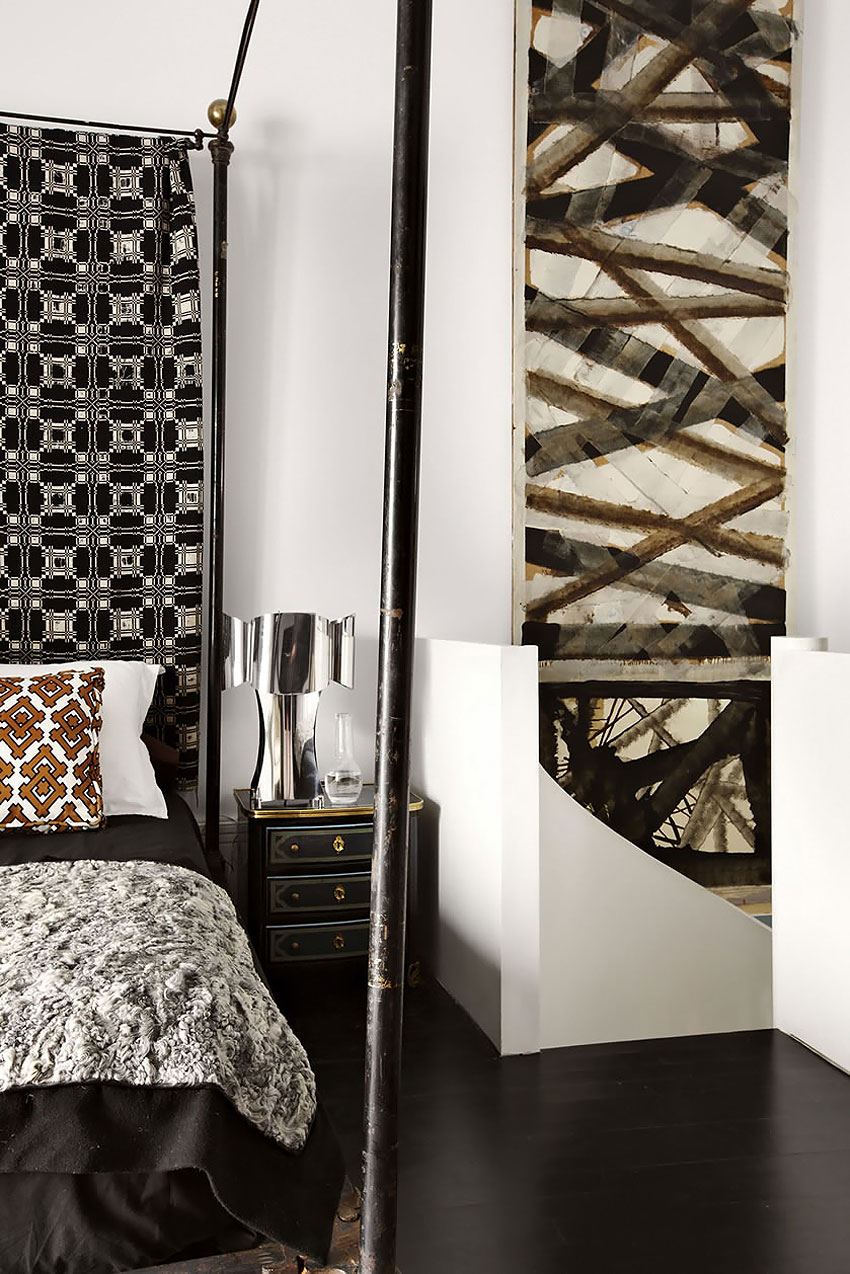 A Beautiful and Eclectic Apartment Full of Contrasts in Madrid, Spain by Lorenzo Castillo (12)