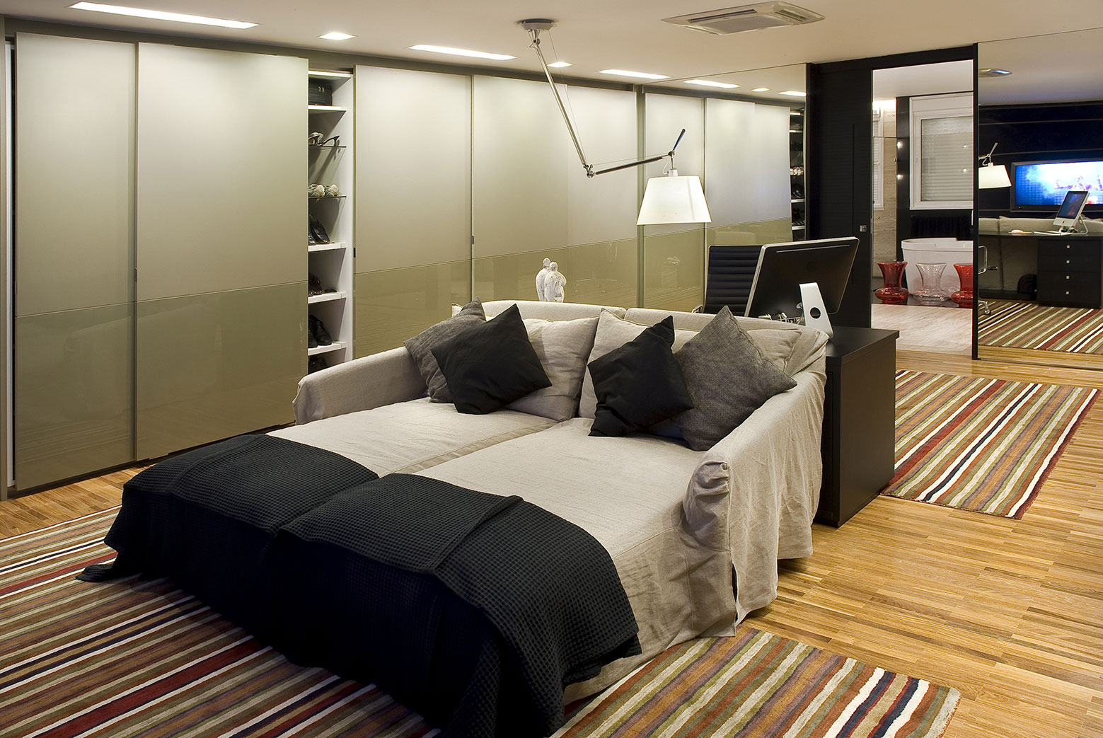 A Bright Contemporary Home with Geometric and Rough Concrete Facade in Brasilia by Architecture Ney Lima (14)