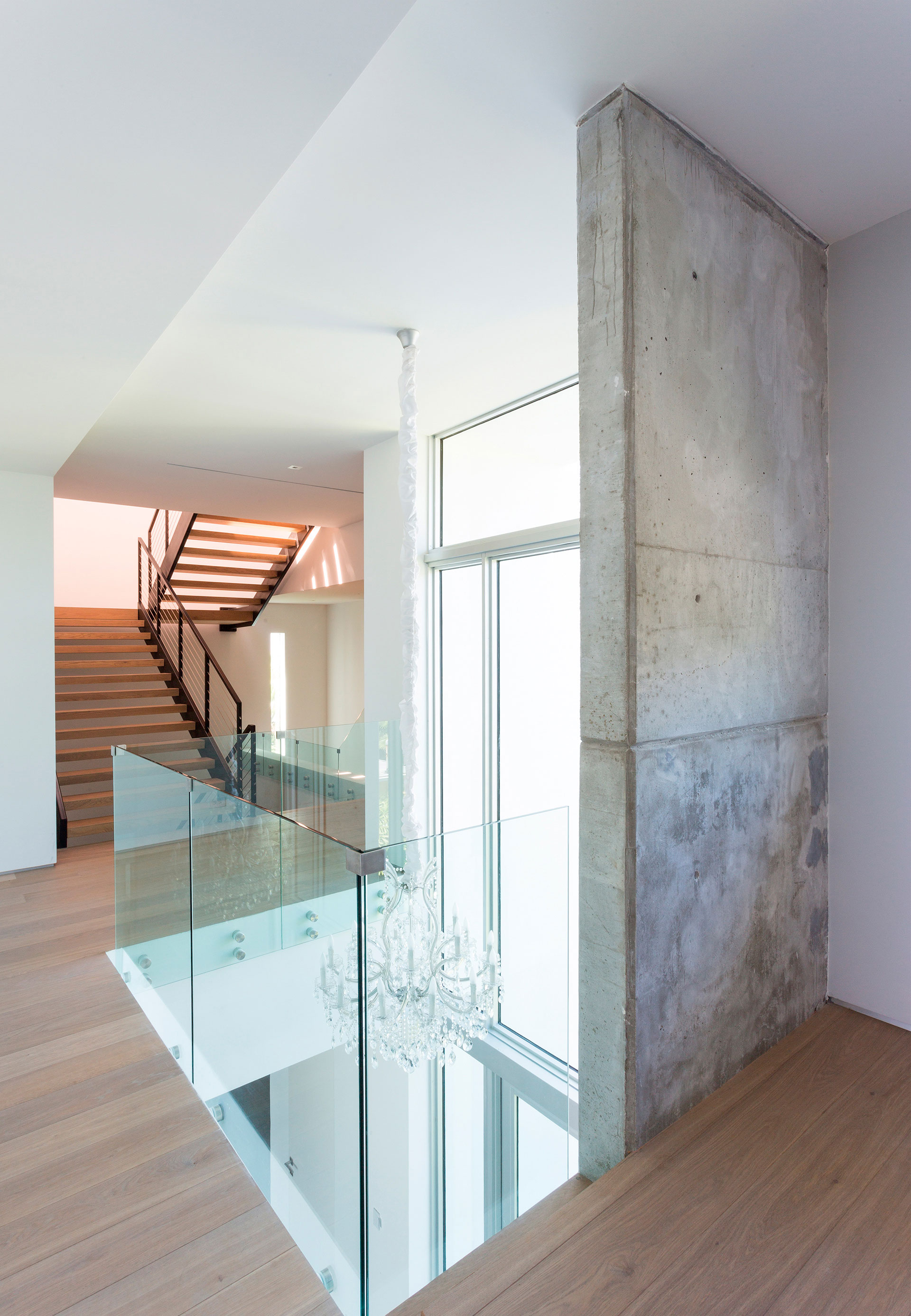 A Bright Modern Concrete Home with Beautiful and Transparent Arrangement on Biscayne Bay by [STRANG] Architecture (20)