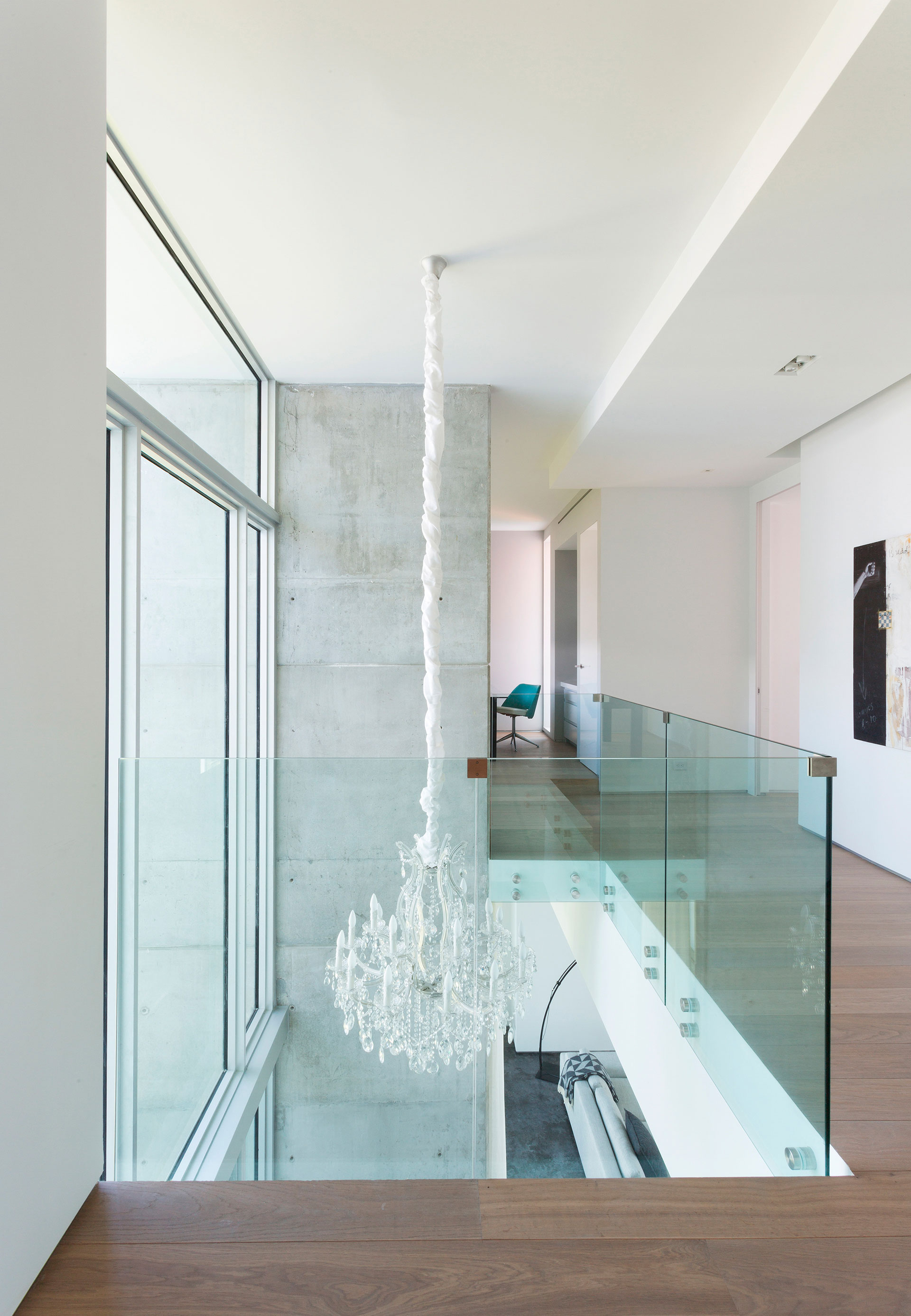 A Bright Modern Concrete Home with Beautiful and Transparent Arrangement on Biscayne Bay by [STRANG] Architecture (21)