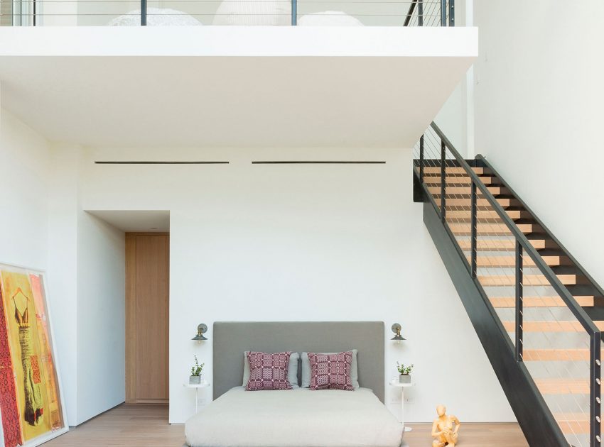 A Bright Modern Concrete Home with Beautiful and Transparent Arrangement on Biscayne Bay by [STRANG] Architecture (29)