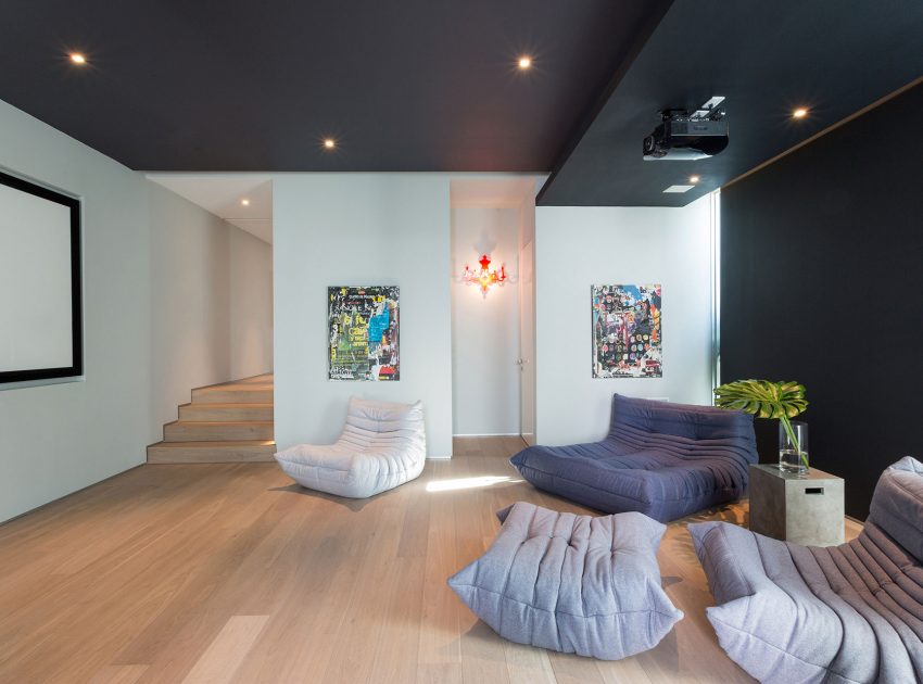 A Bright Modern Concrete Home with Beautiful and Transparent Arrangement on Biscayne Bay by [STRANG] Architecture (30)