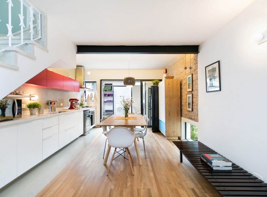 A Bright and Charming Home with Lots of Earthy Colors in São Paulo by DT Estúdio (18)