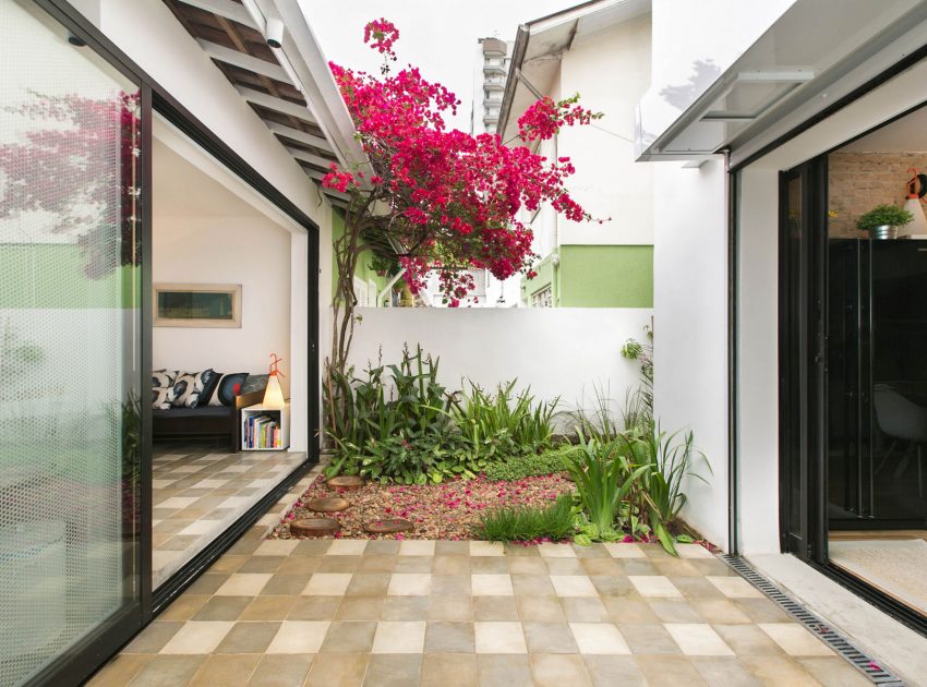 A Bright and Charming Home with Lots of Earthy Colors in São Paulo by DT Estúdio (9)