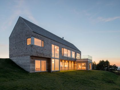 A Bright and Playful Contemporary Home Perched Atop the Hillside of Inverness, Canada by Omar Gandhi Architect (11)